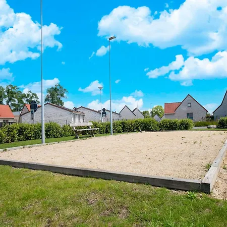 In With Garden, Cleaning Included Koksijde